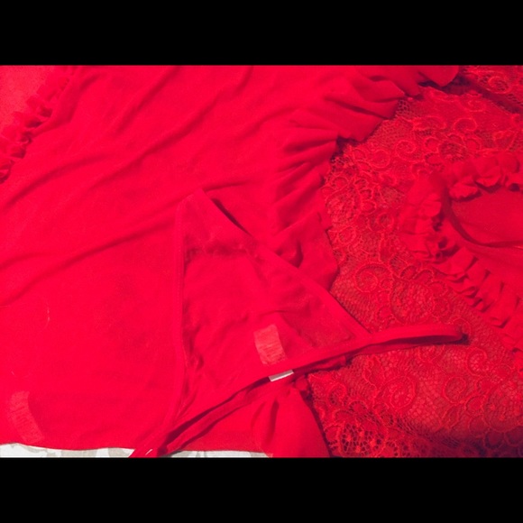 Robe - Picture 6 of 7